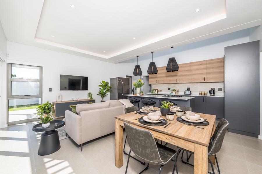 3 Bedroom Property for Sale in Heiderand Western Cape